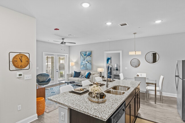 Photo - Heights at Hammond