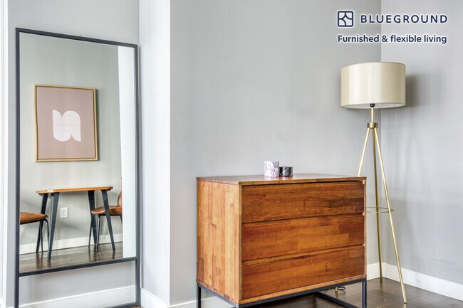 Photo - 95 Wall St Unit FL15-ID207