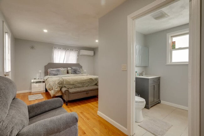 Photo - 12 Kahler Ave Unit SI FL3-ID1593963P