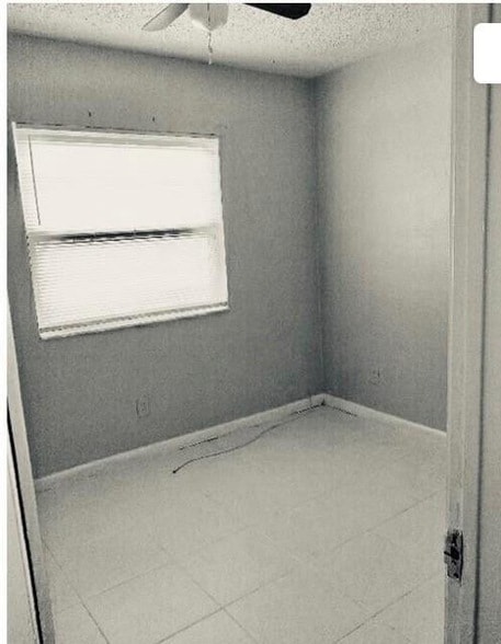 Photo - 441 NW 18th Ave