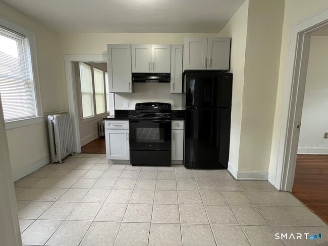 Photo - 232 Enfield St Unit 3