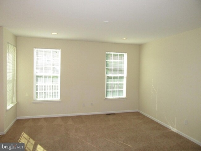 Photo - 1209 Madison Ln