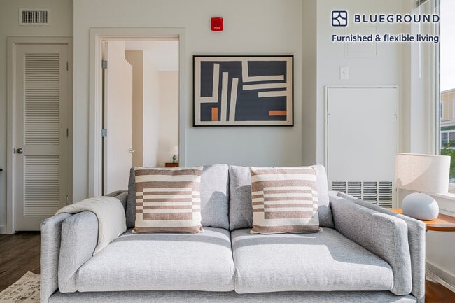 Photo - 240 Sidney St Unit FL3-ID1230