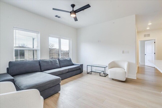 Photo - 3000 Duval St Unit 203