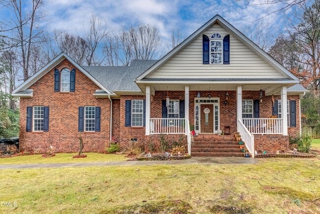 Building Photo - 6240 Hilbert Ridge Dr