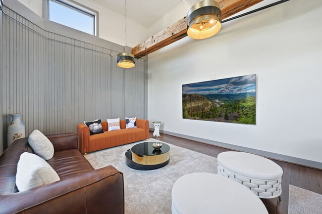 Building Photo - 222 W 15th St Unit SI ID1507613P