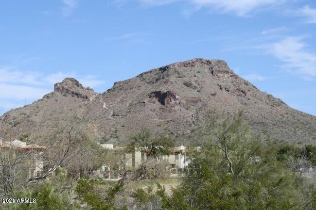 Photo - 1310 E Sheena Dr