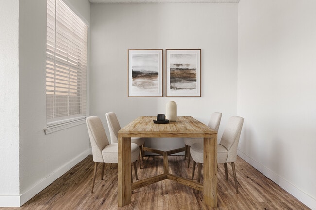 C242740 WimbeldonOaks_VS Stills_1B1B_Dining - Wimbledon Oaks