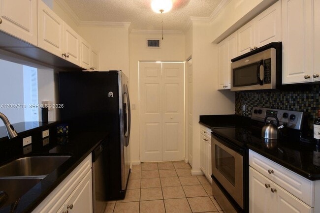 Photo - 17150 N Bay Rd Unit 2314