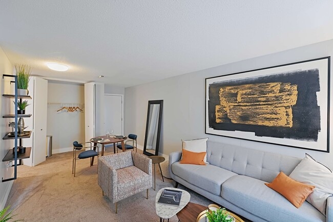 Photo - EMR Apartments