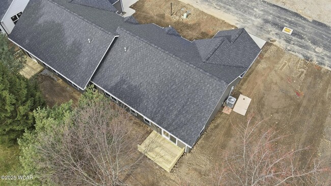 Photo - 2882 Lake Cir Dr