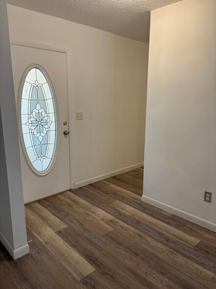 Photo - 3421 Red Cloud Trail