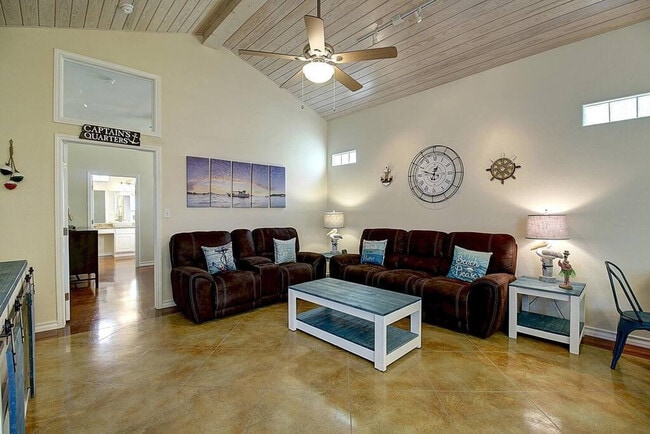 Building Photo - 2212 TX-361 Unit SI ID1023176P