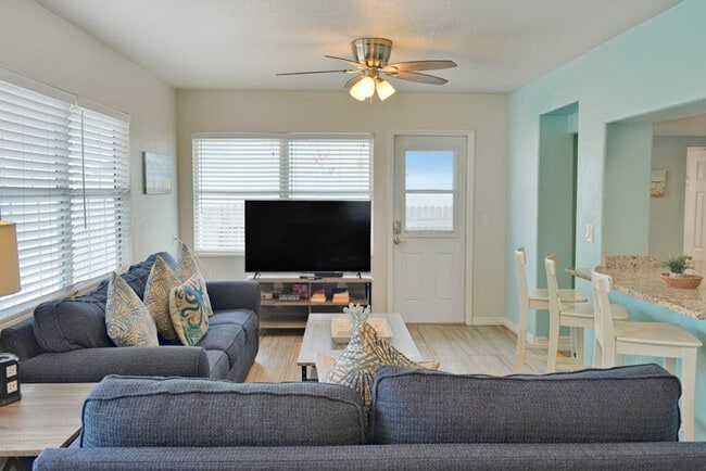 Photo - 2204 Avenue A N Unit SI ID1591417P
