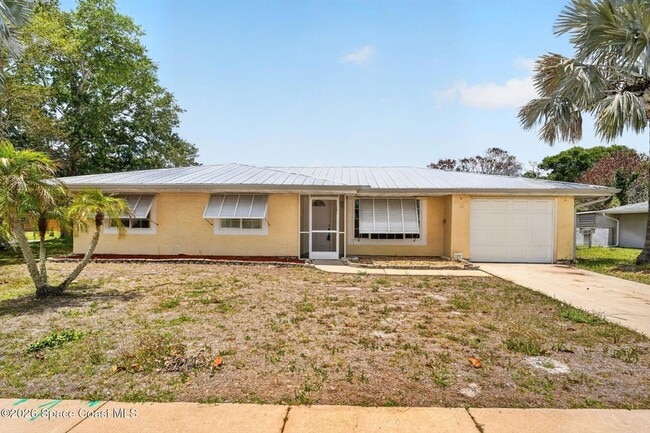 Photo - 1340 Mariposa Dr NE