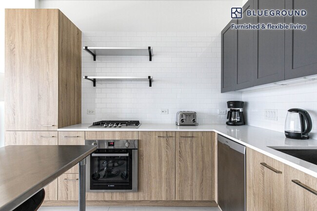 Photo - 1035 W Van Buren St Unit FL15-ID397