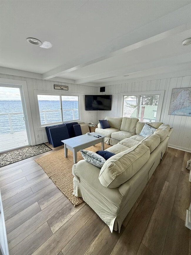 Photo - 28 Beach St Unit ID1255636P