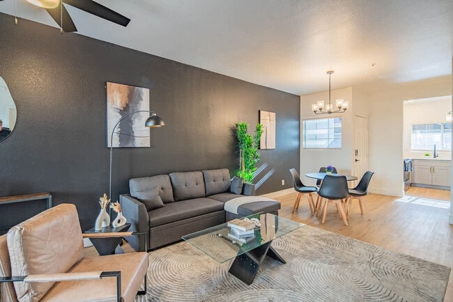 Building Photo - 7900 E Princess Dr Unit ID1263188P