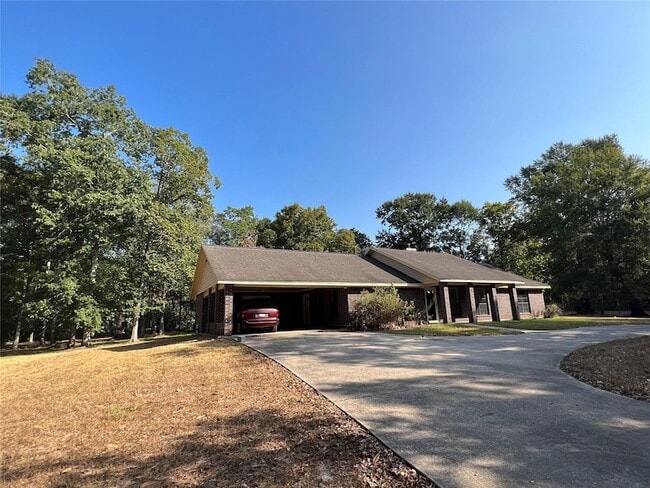 Photo - 12345 Oak Leaf Rd