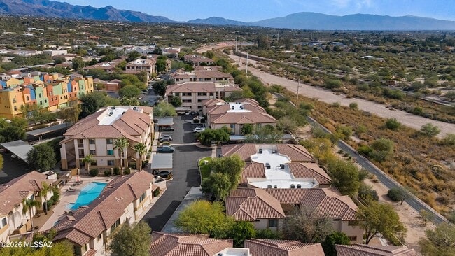 Photo - 2550 E River Rd Unit 13305