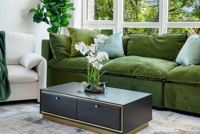 Photo - 2344 W Polk St Unit ID1256061P