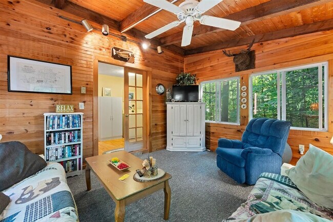 Photo - 19 N Beach Rd Unit ID1255688P