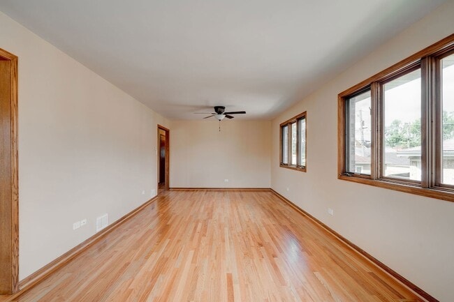Photo - 2524 N Grove St