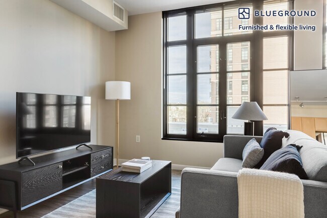 Photo - 443 New York Ave NW Unit FL7-ID876