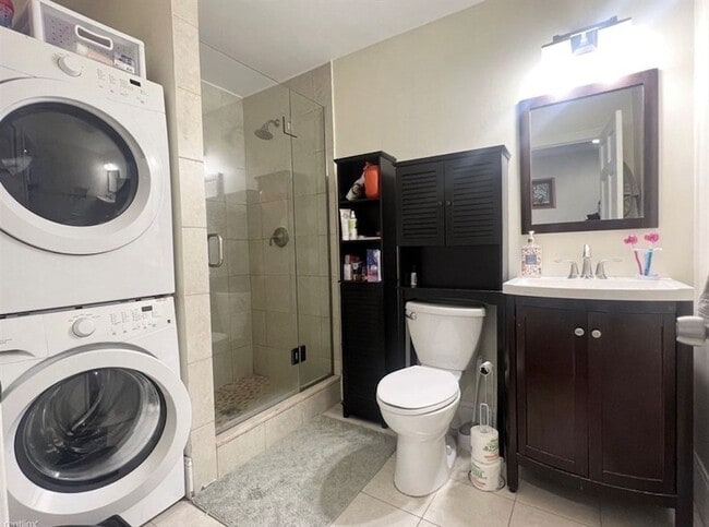 Photo - 233 Northampton St Unit 2