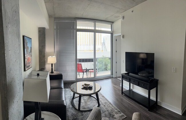 Photo - 400 S Tryon St Unit ID1344173P