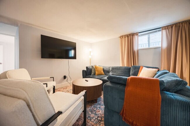 Photo - 1532 Perry St Unit SI ID1367371P