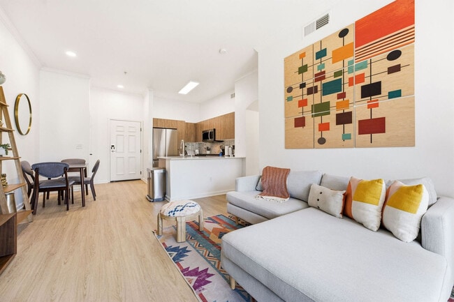 Building Photo - 730 Agnew Rd Unit SI FL2-ID1624501P