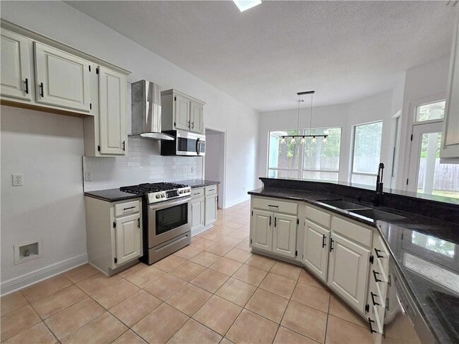 Photo - 2107 Olvey Dr