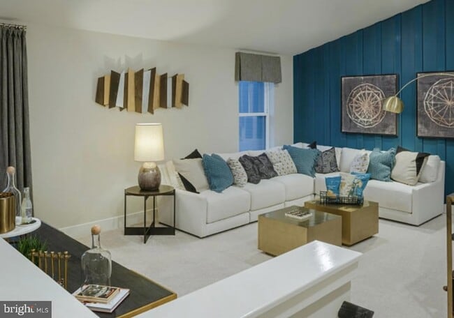 Photo - 304 Sweetbay Rd