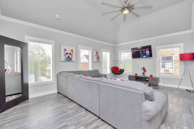 Photo - 2615 Arbor St Unit FL2-ID1047946P