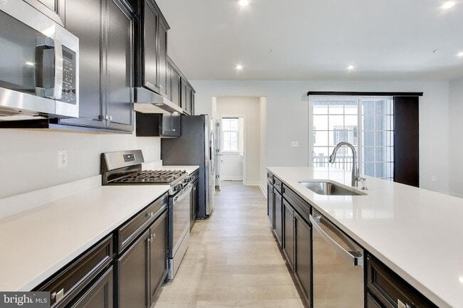 Photo - 11330 Meridian Hill Way