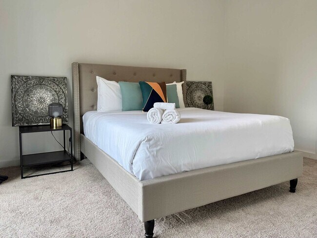 Photo - 542 Boulevard NE Unit ID1299400P