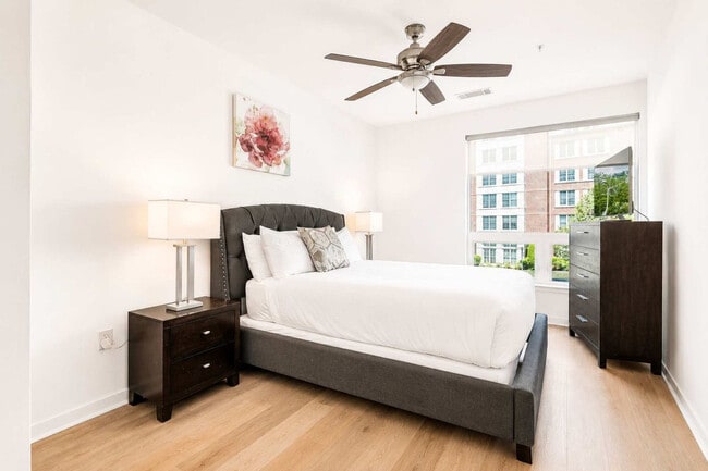 Photo - 81 Tresser Blvd Unit SI FL2-ID1586832P