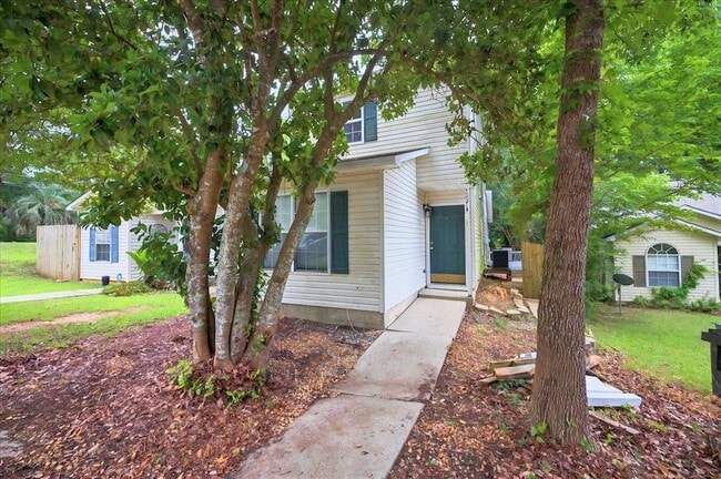 Building Photo - 3001 Oak Park Ct