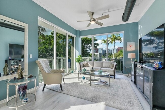 Photo - 313 NE 2nd St Unit 204