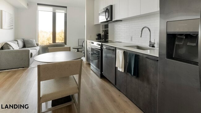 Photo - 632 Howard Rd SE Unit 434