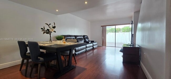 Photo - 6345 SW 138th Ct