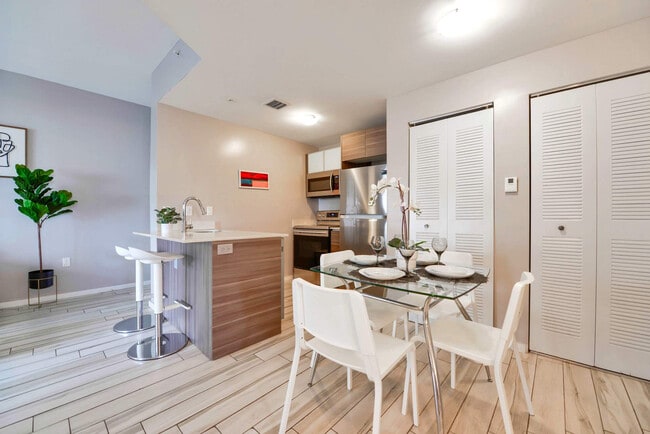 Photo - 481 NE 29th St Unit FL4-ID1022324P