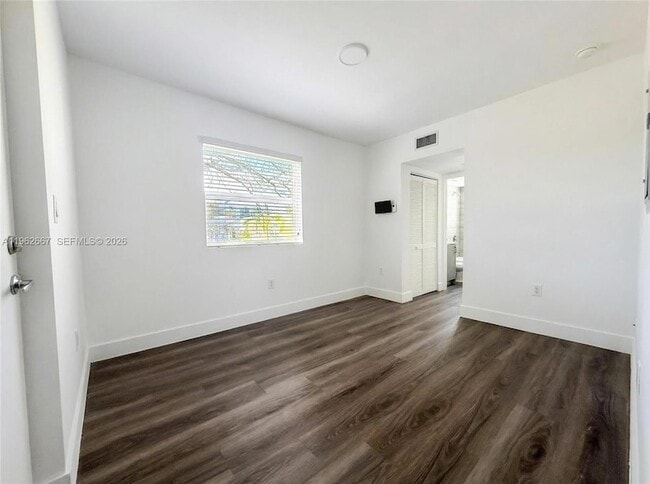 Photo - 1710 NW 1st Ct Unit 13