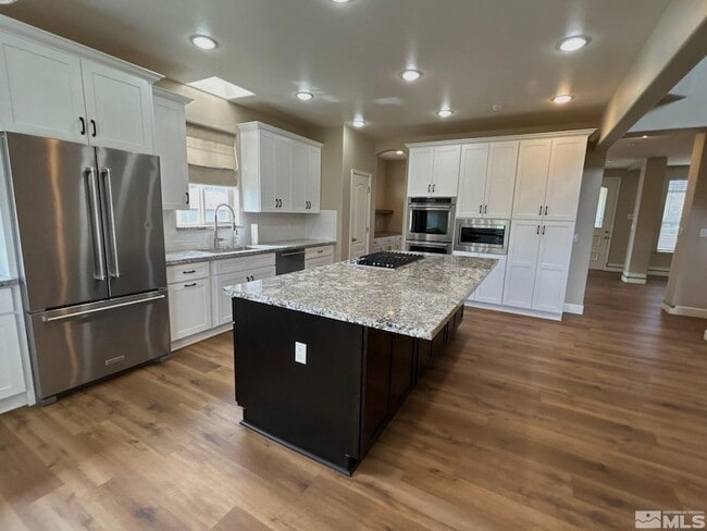 Photo - 3149 Gladiola Ct