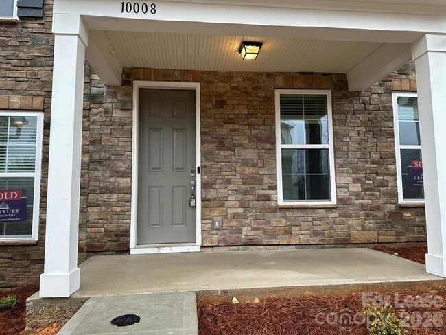 Photo - 10008 Hemingway Pl