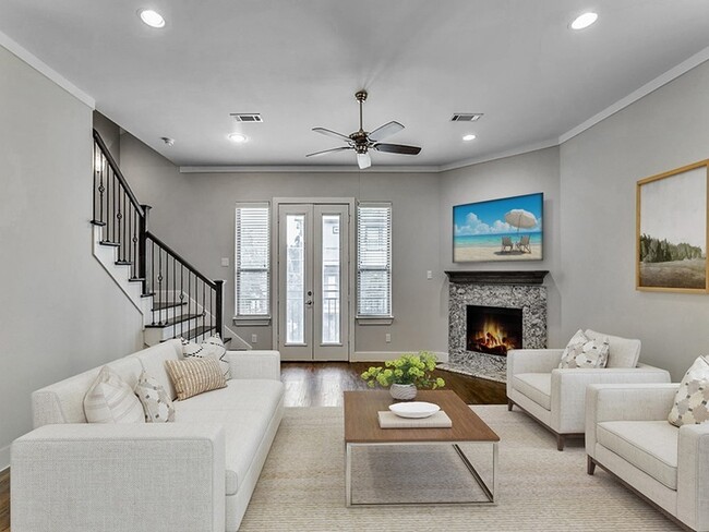 Photo - 4323 Dickason Ave