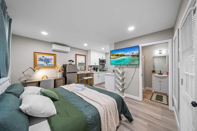 Building Photo - 9827 San Diego St Unit SI ID1465002P