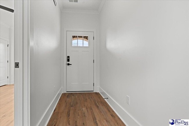 Photo - 501 W Cheves St