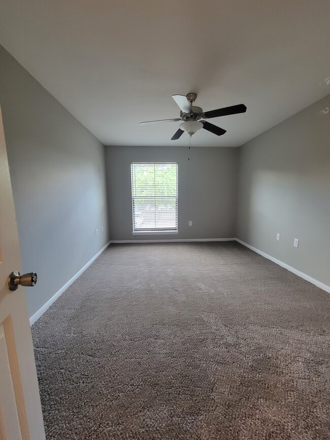 Bedroom - The Brook on Bay Area